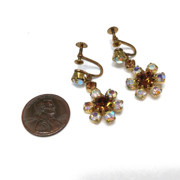 Vintage AB Rhinestone Drop Earrings, Gold Tone Screw Backs, 1950s Jewelry - Picture 7 of 10